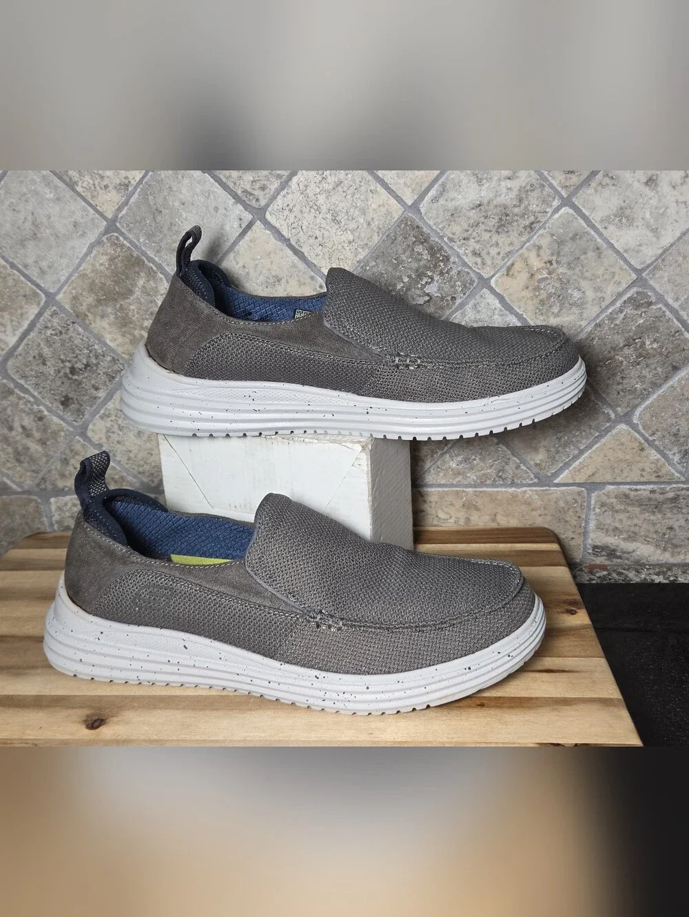 Skechers Men’s Gray Proven Renco Slip-On Casual Loafer Shoes  Sz. 10.5 M
